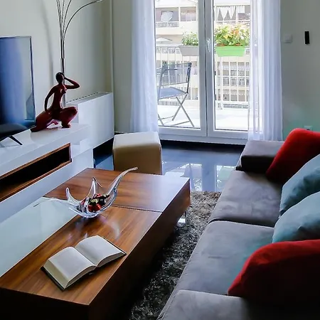 Apartamento Luxueux Entier 3 *